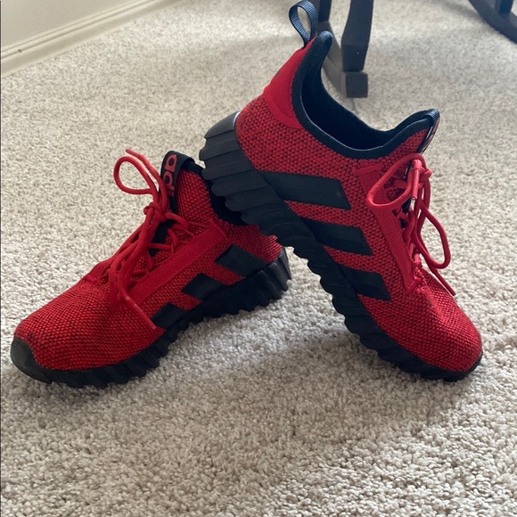 Adidas Kaptir 3.0 red and black sneakers - size 3 - Picture 5 of 7